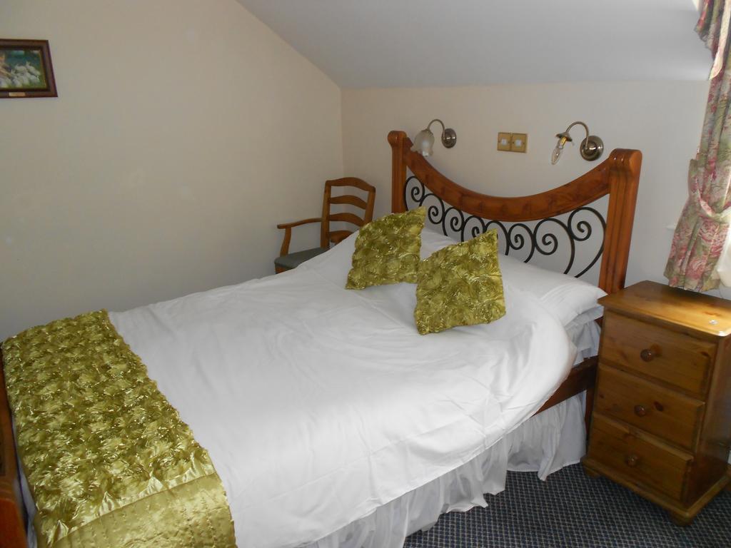 The Glan Yr Afon Inn Holywell (Flintshire) Quarto foto