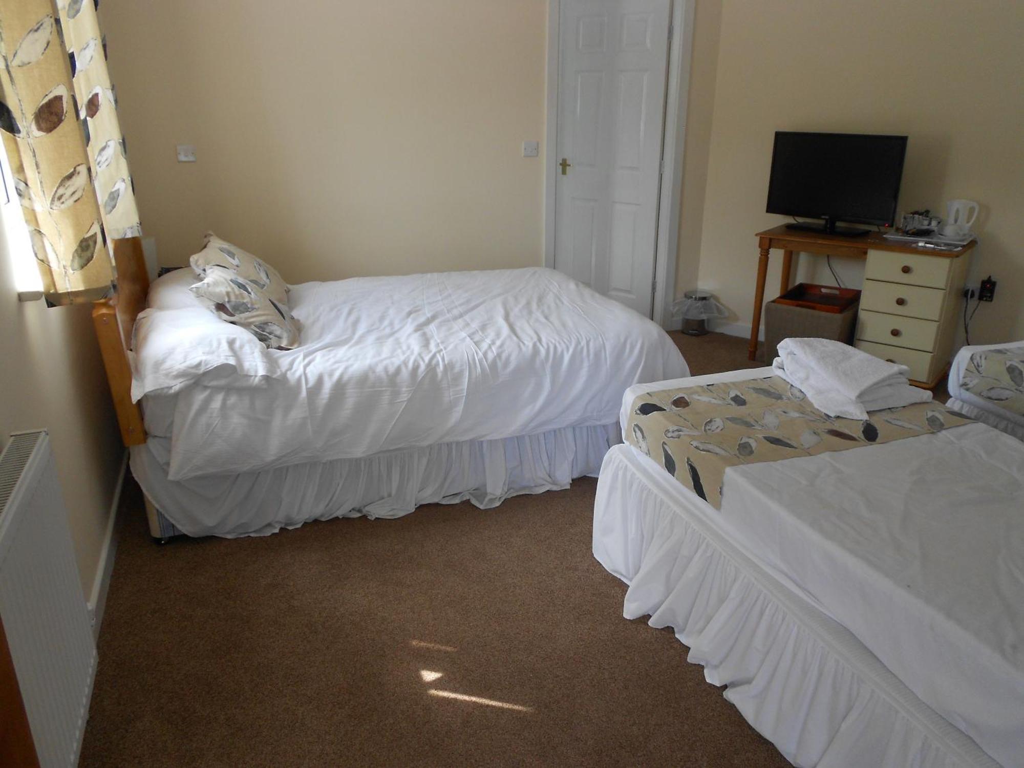 The Glan Yr Afon Inn Holywell (Flintshire) Quarto foto